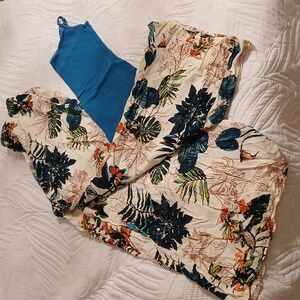 Loose pants with free tank top